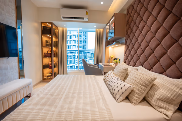 Gallery - Master Bedroom Interior Design